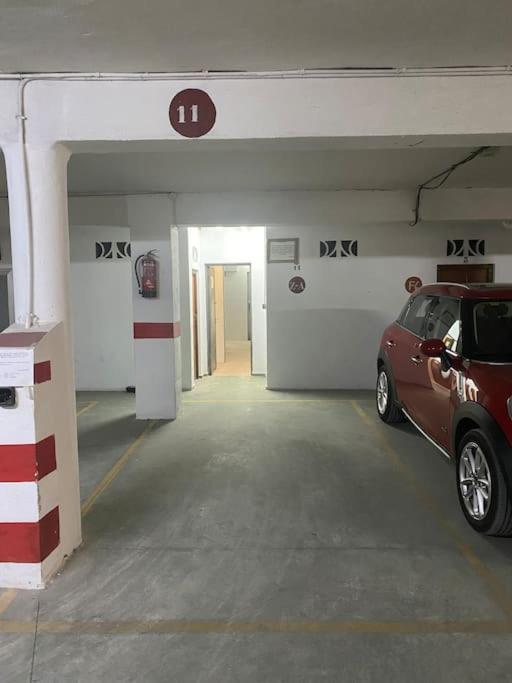 1ª Linea De Playa - Con Piscina Y Parking *