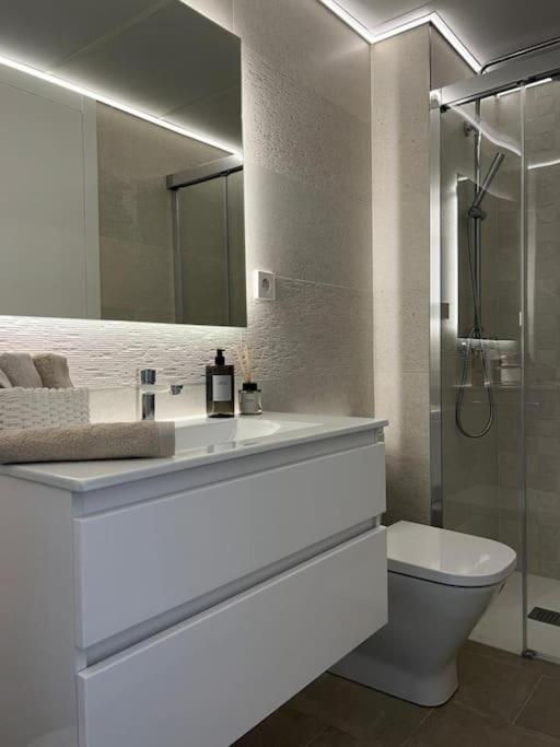 1ª Linea De Playa - Con Piscina Y Parking Apartment *